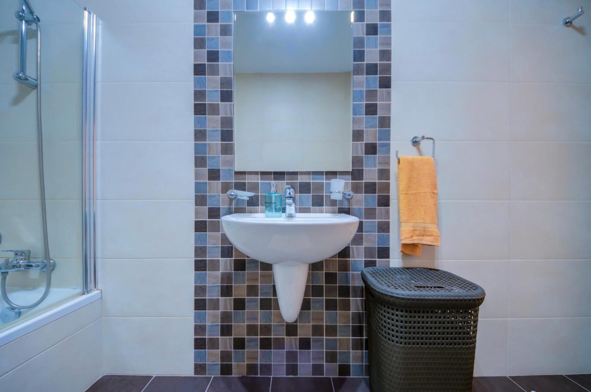 Stylish 2Br Apt With Balconies In St Julians, Paceville - Apt 6 By Vaganza Saint Julian's Bagian luar foto
